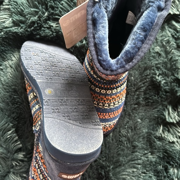 🔥🔥Lamo Juarez women’s boots 🔥🔥✨✨✨✨Host Pick ✨✨ - Picture 5 of 8